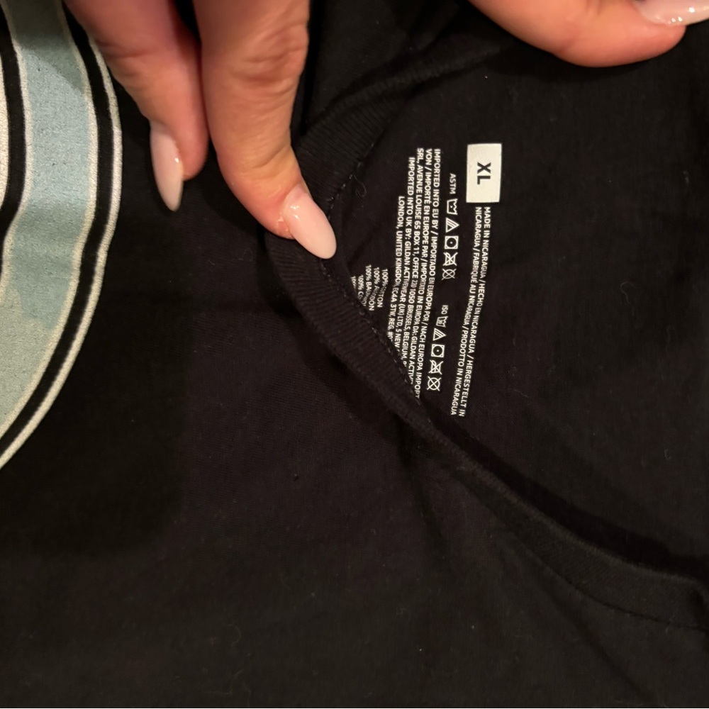 Magna Tee (charlie kelly - always sunny) - Picture 3 of 3